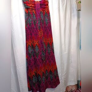 S xhilaration sleeveless maxi dress